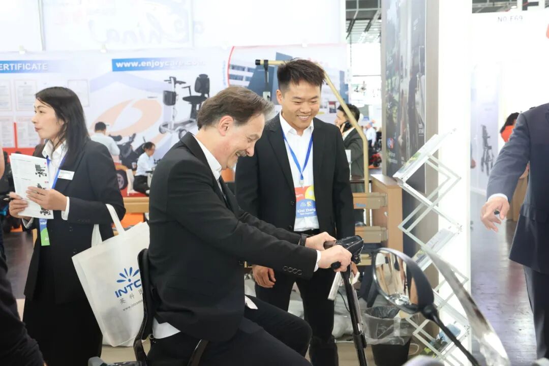 BG大游集团亮相德国REHACARE2025 展示康养器械全系列创新移动解决规划
